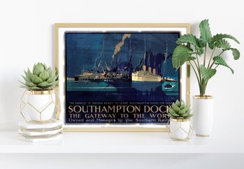 Quais de Southampton - Gateway To The World - 11X14" Art Print