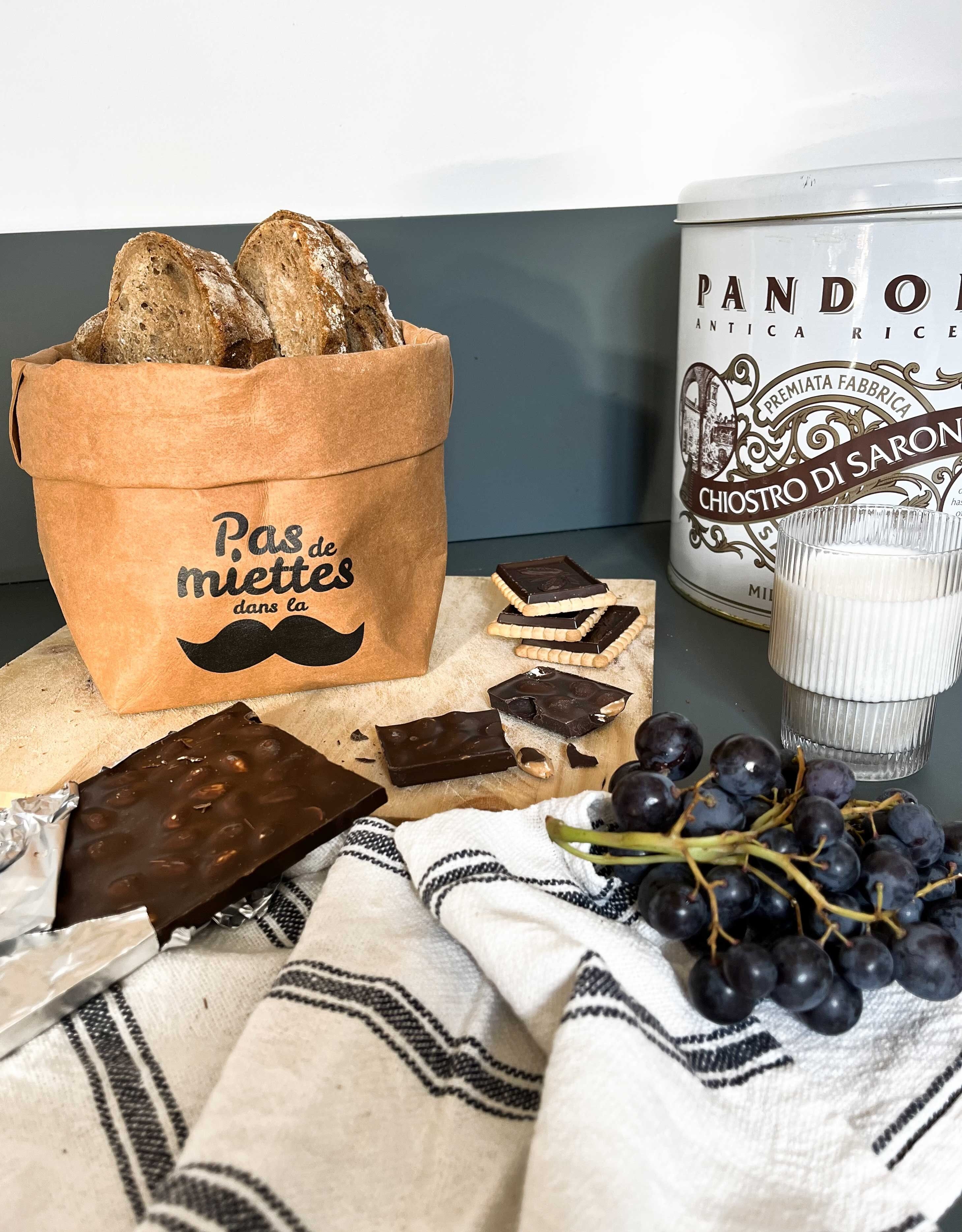 Panière à pain Xs - végétale et lavable - Brown "Pas de miettes dans la moustache" - 4/8 pers.