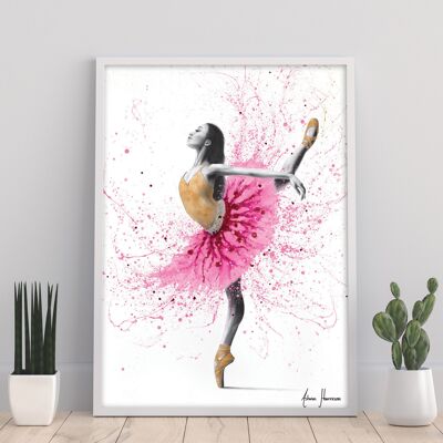 Magnolia Ballerina - 11X14" Impresión de arte por Ashvin Harrison