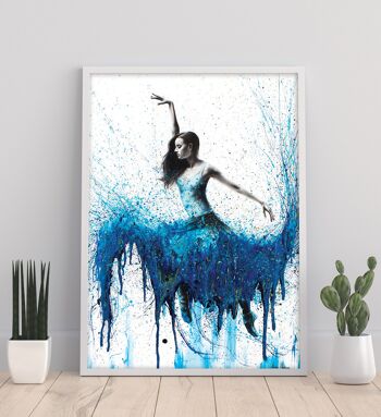 Rising Moonstone Dance - 11X14" Art Print par Ashvin Harrison