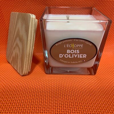 100% VEGETABLE WAX SCENTED CANDLE SOYA - 8X8 190 G OLIVE WOOD