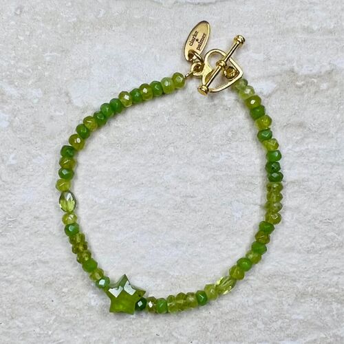 ‘A Star is Born’ Peridot Bracelet - Medium 18 cm - 2 letters