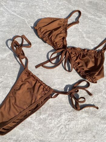 SWIM - Bas de bikini string noué sur les côtés Barely there marron chocolat 1