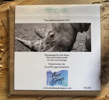 Protégez-moi - Rhino dans la nature Carte de vœux 3