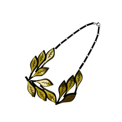 Collier feuilles plexiglas