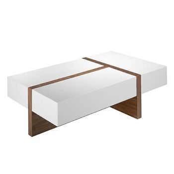 Table basse rectangulaire au design moderne réalisée avec une structure en MDF plaqué noyer et des plateaux en MDF laqué blanc brillant RAL9003. 1