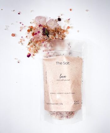 Sel corporel LOVE infusé au quartz rose | Rose Turque + Tonka