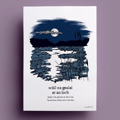 Scáil na Gealaí ar an Loch | The Shimmer of the Moon on the Lake