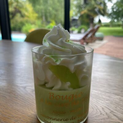 Mojito scented chantilly candle