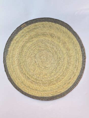 Nappe ronde avec bordure - 1