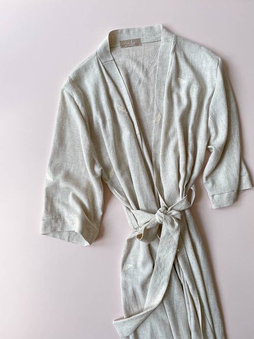 Linen + viscose robe / embroidered leaves