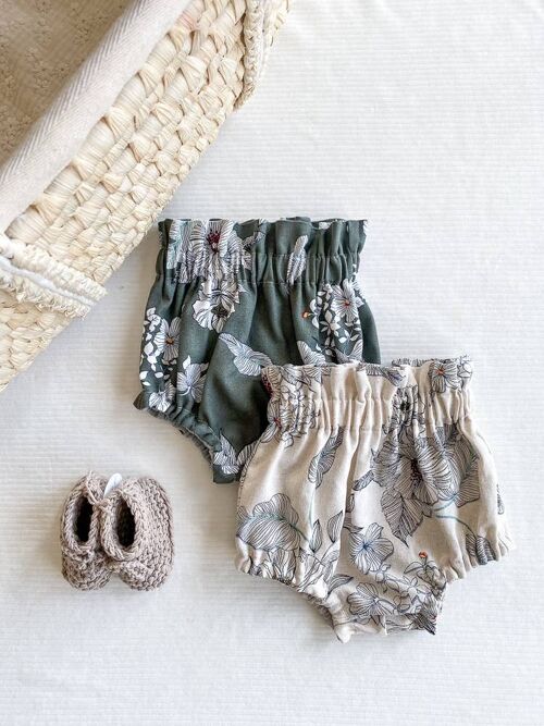 Baby bloomers / floral linen