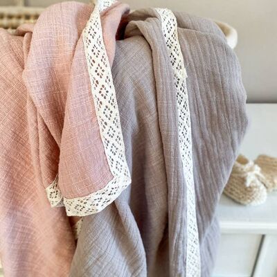Swaddle blanket / muslin + boho lace