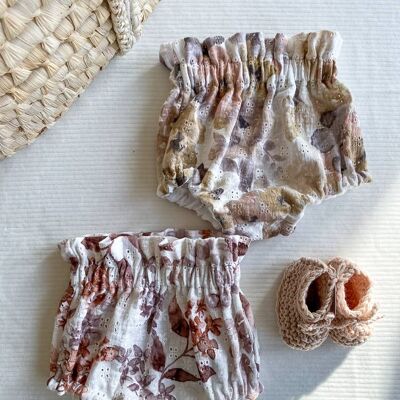 Baby bloomers / embroidered floral