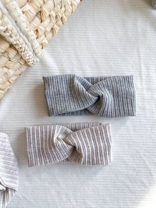 Girly headband / ribbed knit