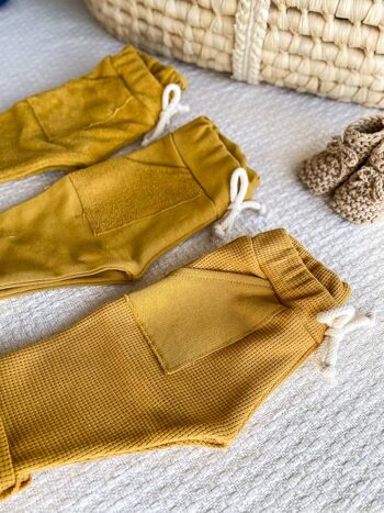 Pantalon de survêtement bébé / jaune ensoleillé 1