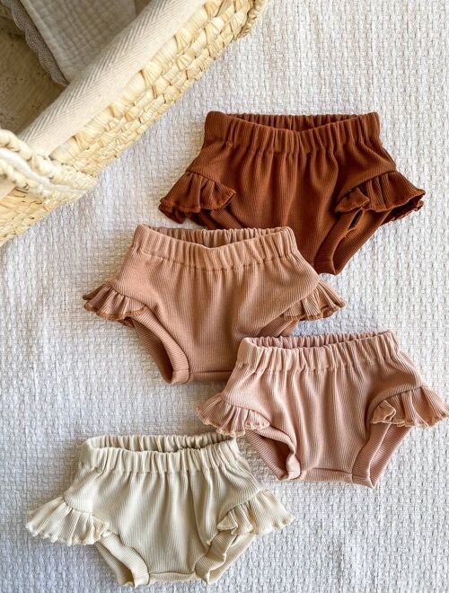Baby girl shorts / ruffle bloomers