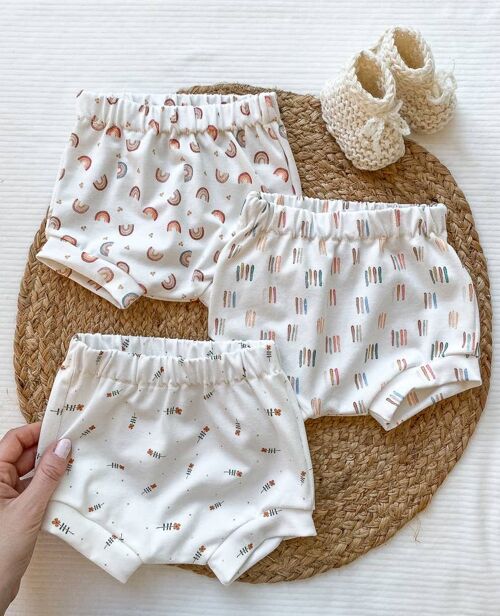 Baby shorts / summer prints flowers