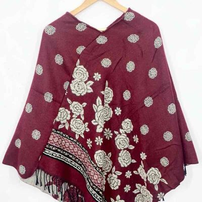 Poncho with floral patterns