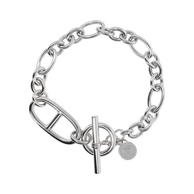 Chain bracelet with marine link