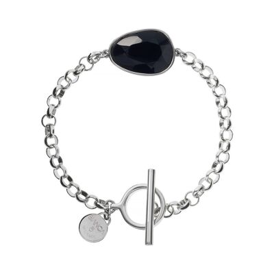 Bracelet with a faceted black onyx