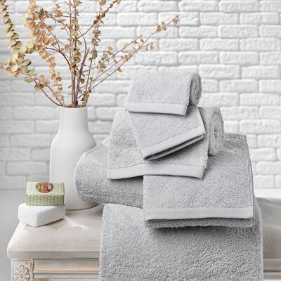 Premium Cotton 600gsm Towel Set (6 Pieces)