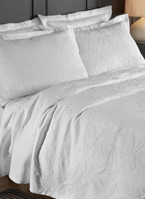 Richmond Cotton Matelassé Jacquard Bedspread