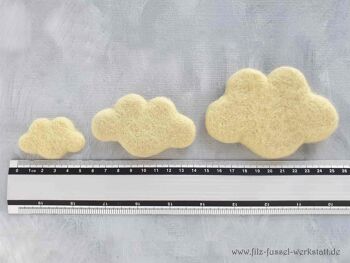 nuages feutrés ☁️ environ 10cm x 7cm ☁️ 3