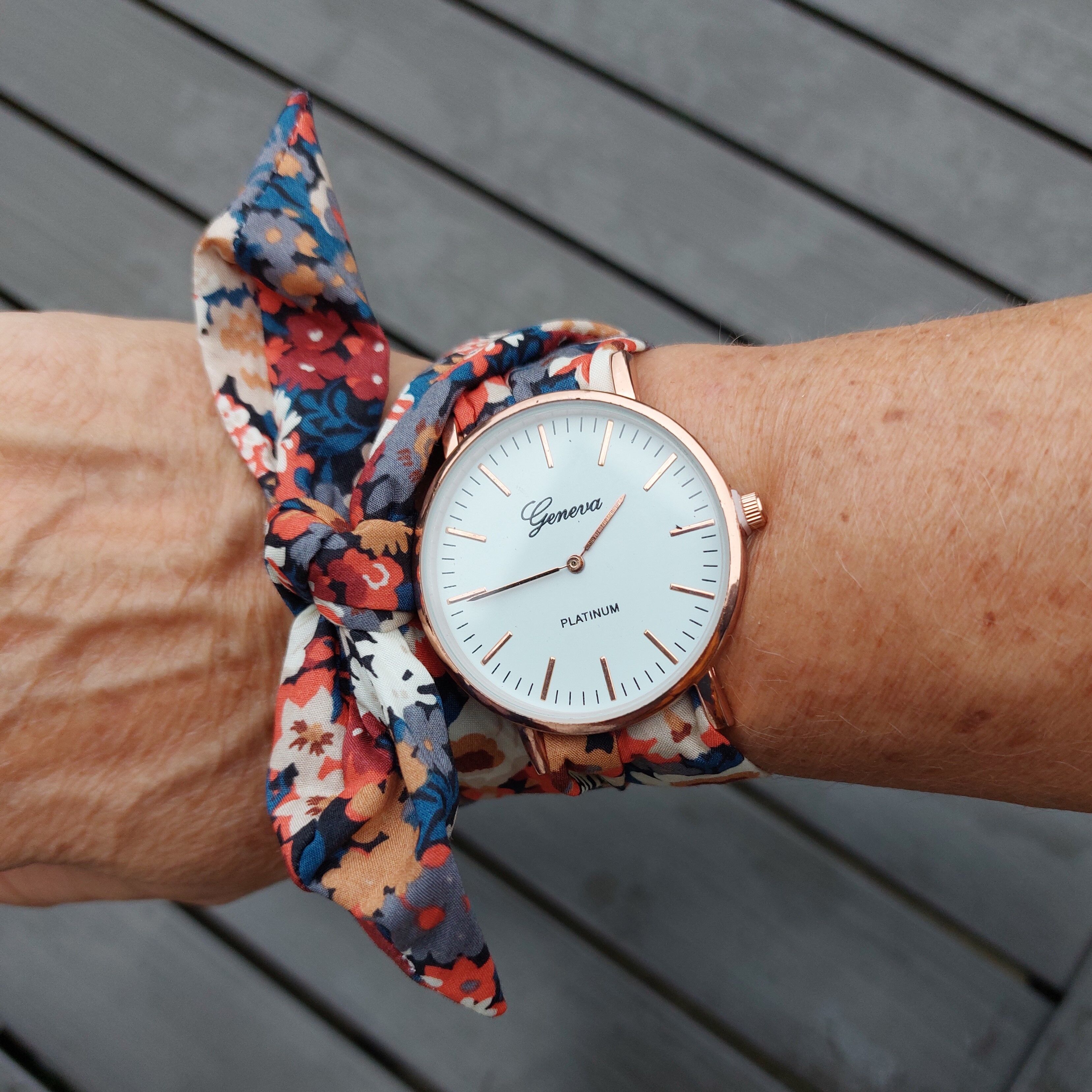 Buy wholesale Women s watch with fabric strap to tie Liberty