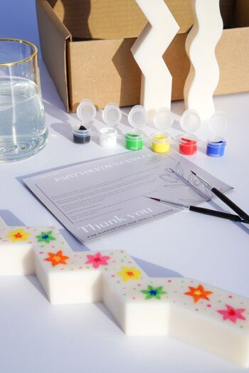 Peignez votre propre kit de bougies - Bougies Zig Zag & Wave avec kit de peinture et pinceaux - Kit 2 personnes 2