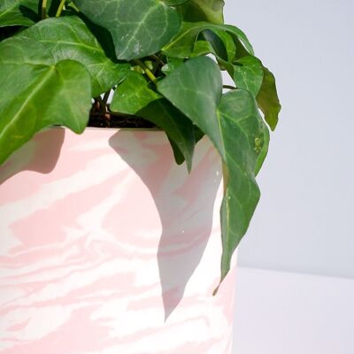 Handgefertigter Jesmonit-Pflanztopf aus rosa und weißem Marmor – handgefertigter Übertopf aus Öko-Harz