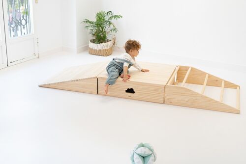 Crawling pack Pikler-inspired drawer and ramps
