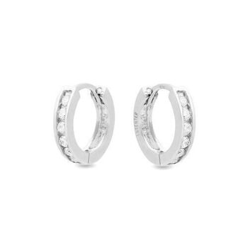 Boucles d'oreilles essentielles en argent sterling 925 avec placage de rhodium et zircone brillante. 11,8 x 2,7 7