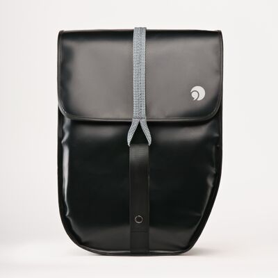 Upcycled, waterproof and local bicycle bag - STERNE 25L NOIR