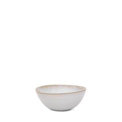 Ceramic Amazonia cereal bowls from Portugal in white