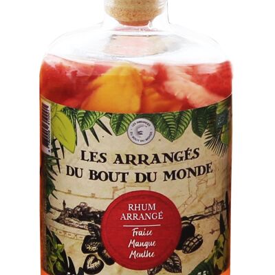 Arrangierter Rum Strawberry Mango Mint