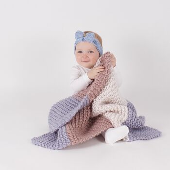 Kit de tricot pour débutant Zoe Baby Blanket 1