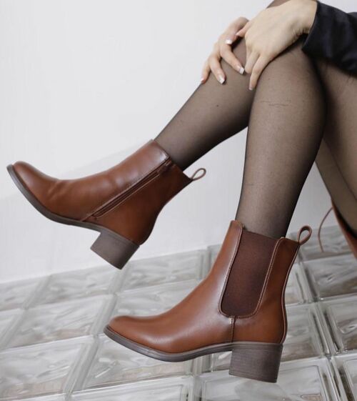 ECO-LEATHER-LEATHER ANKLE BOOTS