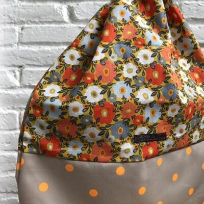 sac-a-dos-plastifie-leger-pois-fluo-et-fleurs