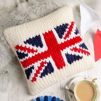 Union Jack Cushion Cover Knitting Kit