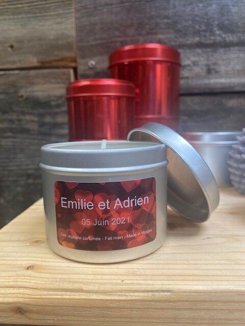 Candela profumata fatta a mano in contenitore metallico 90 gr