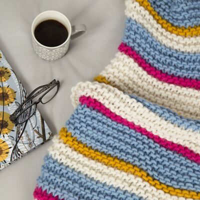 Mia Blanket Beginner Knitting Kit