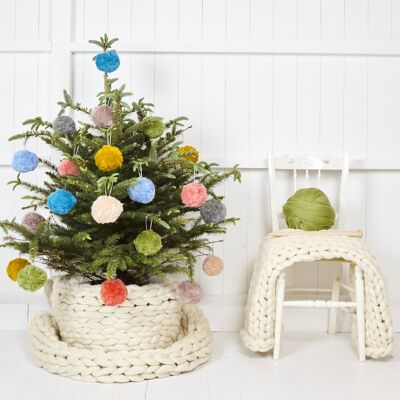 Christmas Bauble Pompom Craft Kit Pastels