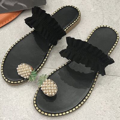 Pineapple Clip Toe Flat Round Toe Sandals Black