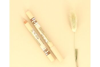Clear certified organic and vegan concealer 2