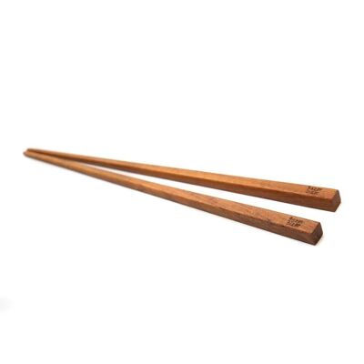 I bastoncini di radice di teak