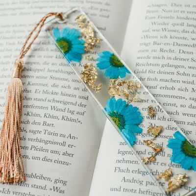 Lesezeichen mit blauen Blüten & Goldflocken | Geschenkidee | Epoxidharz