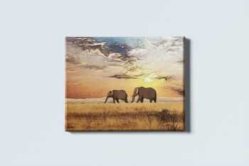 Éléphants marchant dans les plaines africaines Impression sur toile 6