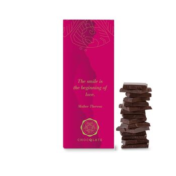 "Le sourire est le début de l'amour" CHOCQLATE chocolat bio 50% cacao 1