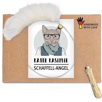 Varilla de gato premium con etiqueta de piel de oveja. Juguete para gatos hecho a mano y con amor en Alemania